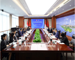 第九届中新法律和司法圆桌会议举行